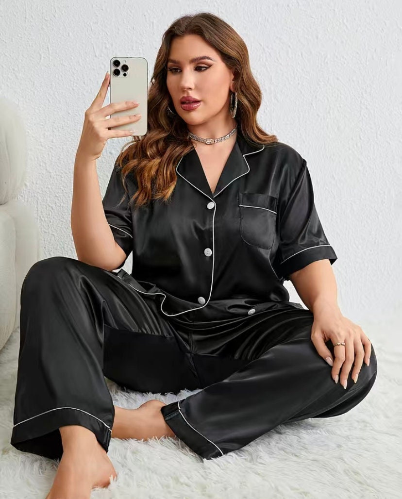 Basic Silk Pajama Short Sleeves Set Lounge Wear Sleepwear – Shapes & Curves