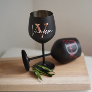 Personalized Wine Glass | JGA | wedding | gift | wine glass