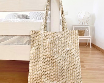 The foldable tote bag