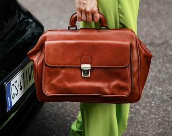48Hours DELIEVRY,Handmade Full Grain Leather Doctor Bag: Large Top Handle Medical Bag