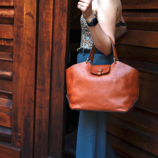 48Hours DELIEVRY,Handmade Leather Handbag: Elegant Italian Full Grain Leather Bag