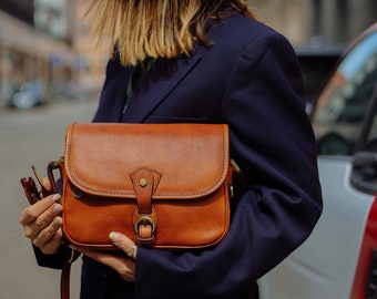 48Hours DELIEVRY,Handmade Leather Crossbody Bag: Elegant Italian Full Grain Leather