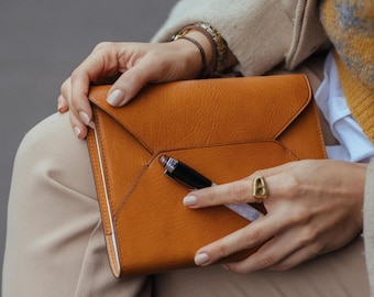 Hand-Crafted Leather Refillable Journal, Personalized Traveler Notebook