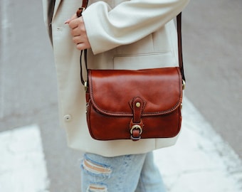 48Hours DELIEVRY,Handmade Leather Crossbody Bag: Elegant Italian Leather Handbag