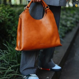 Ledertasche, Leder Umhängetasche , handgemachte Ledertasche, Handtasche, Damen Ledertasche, elegante Ledertasche, made in Italy Handtasche, Crossbody