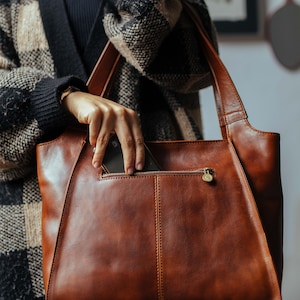 leather bag, handmade leather bag, handbag, woman leather bag, elegant leather bag, made in Italy handbag Bild 3
