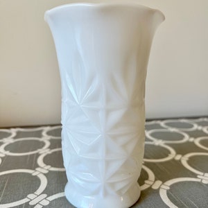 Small Hazel Atlas Starburst Milk Glass Vase