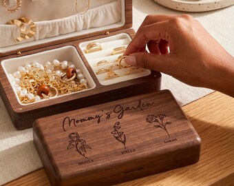 Personalized Birth Flower Jewelry Box, Mothers Day Gift, Grandma's Garden Gift, Birth Flower Gifts for Mom, Grandma, Engraved Jewelry Box