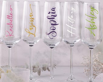 Bridesmaids Glasses, Personalized Bridesmaid Champagne Flutes, Bachelorette Party Champagne Glasses, Bridesmaid Gifts, Wedding Party