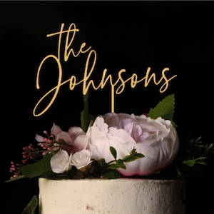 Wedding Cake Topper, Cake Toppers for Wedding, Cake Topper Gold Wedding Topper, Wedding Gifts Mr. & Mrs. Wedding Cake Topper Gift for Couple