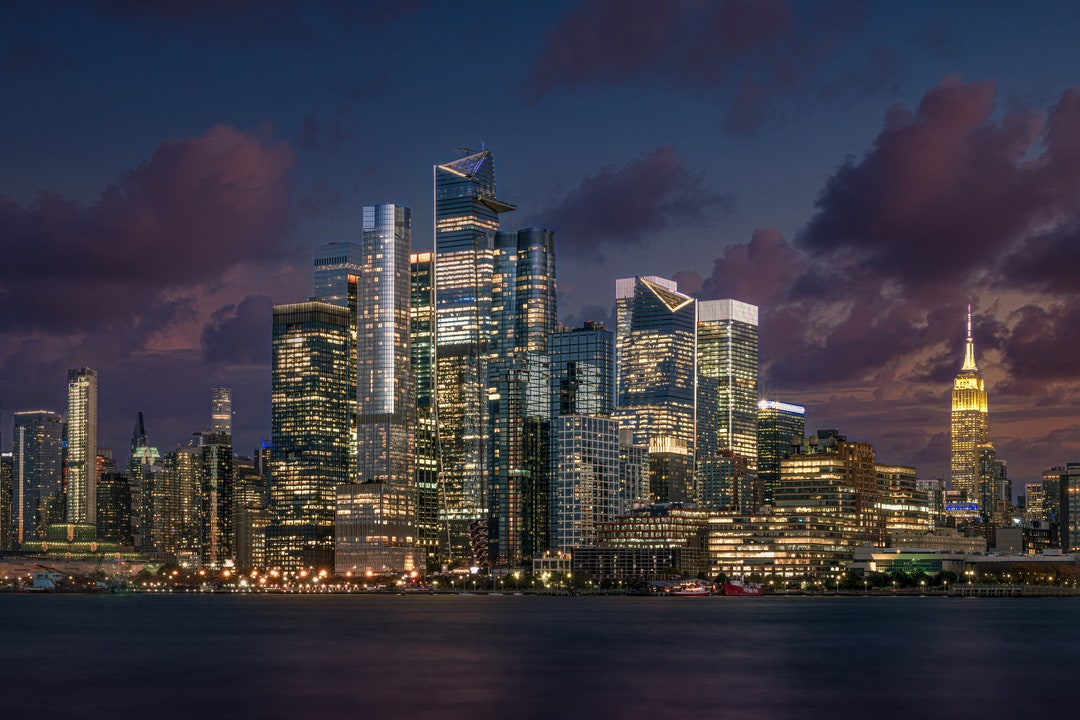 New York City - Midtown Manhattan Skyline - Cityscape Sunset View From ...