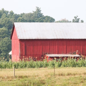 Old Red Barn Photograph, DIGITAL DOWNLOAD, Kentucky Barn Picture image 1