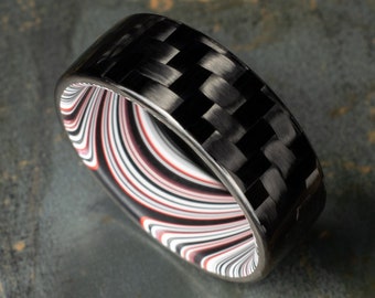 3k Twill Carbon Fiber Ring Lined With Tilted Fordite. Gloss Finish Carbon Fiber. Men&#39;s Wedding Band. Men&#39;s Gift. Black Ring
