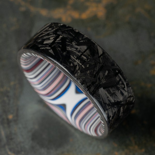 Chopped Carbon Fiber Ring Lined With Crosscut Fordite. Polished Carbon Fiber. Men's Black Wedding Ring. Waterproof Gift For Him. Unique.