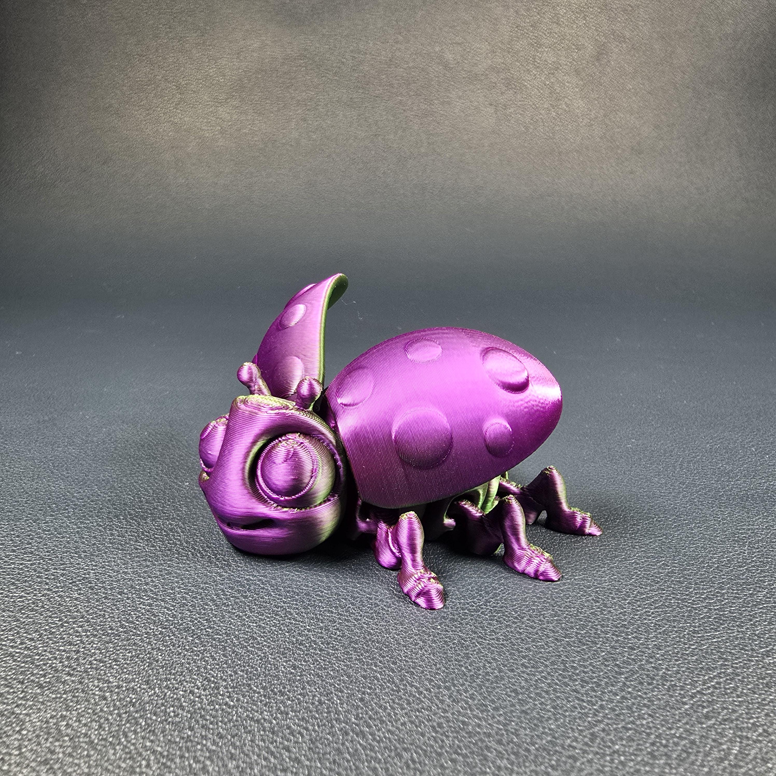 Articulated Ladybug Fidget Toy: 3D Printed Flexi Desk Pet - Etsy UK
