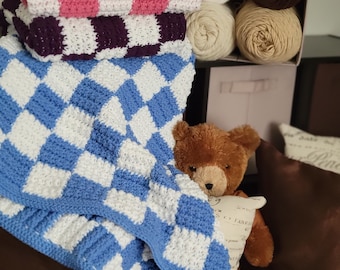 Crochet Baby Blanket: Checker Baby