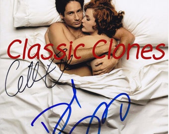 David Duchovny and Gillian Anderson Signed Autographed Premium Quality Reprint 8x10 The X-Files Fox Mulder and Dana Scully Photo