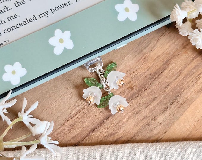 Floral Kindle Charm: Lily of the Valley USB-C Dust Plug