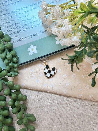 Collana Con Cavallo In Vera Giada Bianca, Ciondolo Con L'anno Del