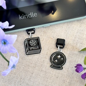 Bookish Kindle Charm: USB-C Dust Plug, Phone Charm