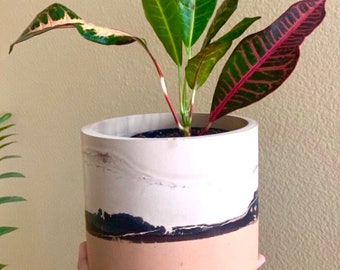 Large Round Concrete Pot, Mother's Day Gift, Plant Pot, Cement Pot, Boho, Minimalist, Indoor Planter, 6 inch Planter, Outdoor Planter