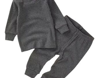 Organic Cotton Rib-Knit 2-Piece Baby Outfit Set: Charcoal Long Sleeve Top & Pants