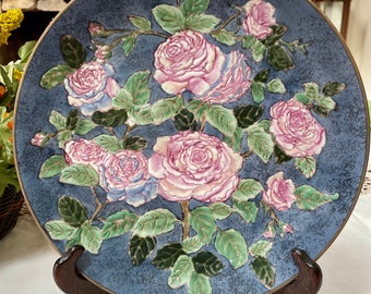 Vintage Chinoiserie Asian Hand Painted Decorative Blue and Pink Floral Plate 10"