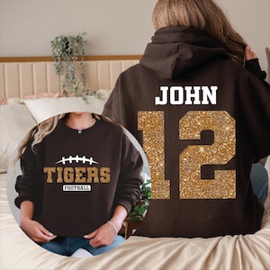 Sudadera personalizada con estampado DTF de mascota de fútbol con efecto brillo (no brillantina real) / Suéter personalizado de equipo de fútbol / Sudadera con capucha para mamá futbolera