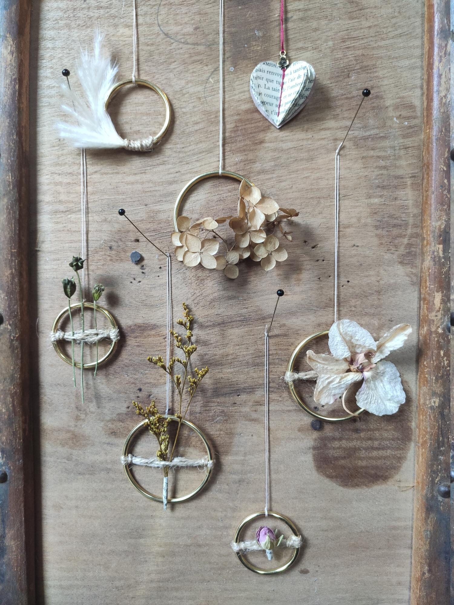 Décoration et Composition Florales, Ensemble de Fleurs Séchées, Couronnes Séchées Miniatures