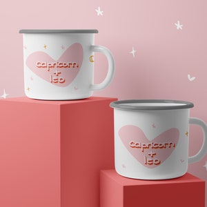 Lot de tasses combinées zodiaque Capricorne personnalisée pour couple | Cadeau Astrologie Saint-Valentin + Anniversaire | Ensemble de 2 tasses avec association Capricorne