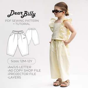 Peut inclure: Un patron de couture PDF intitulé Dear Billy présentant un dessin technique de pantalon avec une taille élastique et des poches. Un enfant porte un haut sans manches jaune pâle assorti à bretelles à volants et un pantalon large.