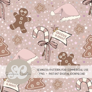Könnte beinhalten: Ein nahtloses Muster mit einer rosa-weißen Weihnachtsmütze, einem Zuckerstangen mit Schleife, einem Lebkuchenmann, einem Lebkuchenbaum und einem Banner mit der Aufschrift "Groovy & Bright". Das Muster ist auf einem hellbraunen Hintergrund mit weißen Sternen.