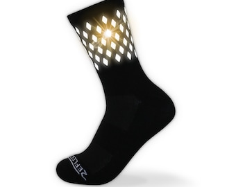 Reflective Running Socks, Moisture-Wicking Hi Vis Athletic Safety Socks for Men and Women