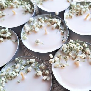 Handmade Candles with Real White Flowers, Maxi Vanilla Scented Tea Lights with Dried Gypsophila Buds, Wedding Guest Favors, Party Souvenirs