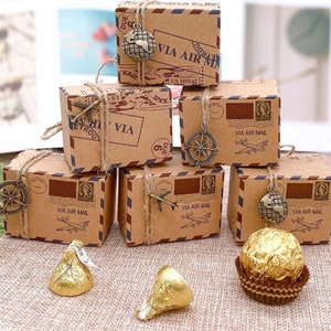 Boîte à bonbons sur le thème du voyage avec cadeaux d'invités en chocolat, cadeaux d'adieu vintage beiges, souvenirs à bientôt, cadeaux d'adieu émouvants