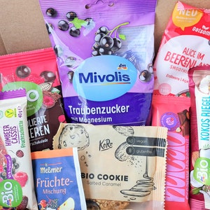 VEGAN snack box Birthday Gift for Vegan Friend Dairy Free Treats Mother's day Snacks Package Get Well Soon Present Gluten Free image 1