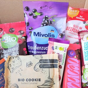 VEGAN snack box Birthday Gift for Vegan Friend Dairy Free Treats Mother's day Snacks Package Get Well Soon Present Gluten Free image 3