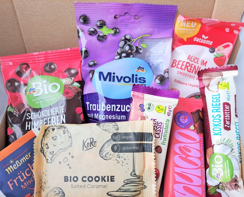 VEGAN snack box Birthday Gift for Vegan Friend Dairy Free Treats Mother's day Snacks Package Get Well Soon Present Gluten Free image 3