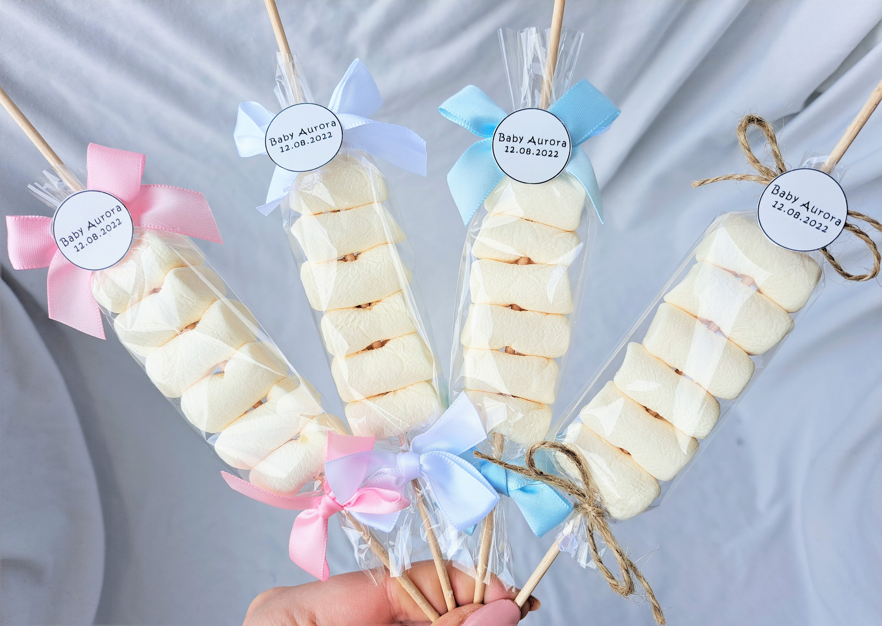 Malvaviscos en un palo, Regalos para invitados de baby shower, Decoración  de mesa de primer cumpleaños, Fiesta infantil, Gracias por venir, Palitos  de caramelo - Etsy México, image size:3000x2130