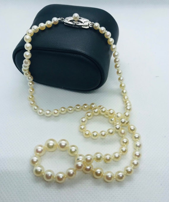 89 Graduated Vintage Pearl Necklace - Etsy