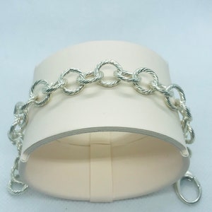 Sterling Silver (Tested), 7 1/2” Long Twisted 11MM Round Link Bracelet