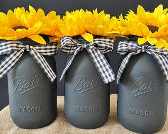 Sunflower Mason Jars/Sunflowers/Flowers/Mason Jar decor/Black/White/Black and White check/Ribbon/Prints/Centerpieces/Baby Shower/Birthday