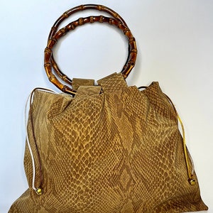 Bamboo Bag, hand-bag, clutch, pouch bag, bag with bamboo handles, summer bag, snake-effect eco-leather, iridescent