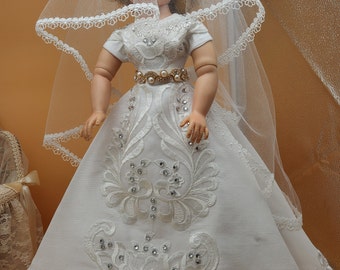 Belle robe de mariée pour poupée Cissy ou autre poupée de 19-21 pouces