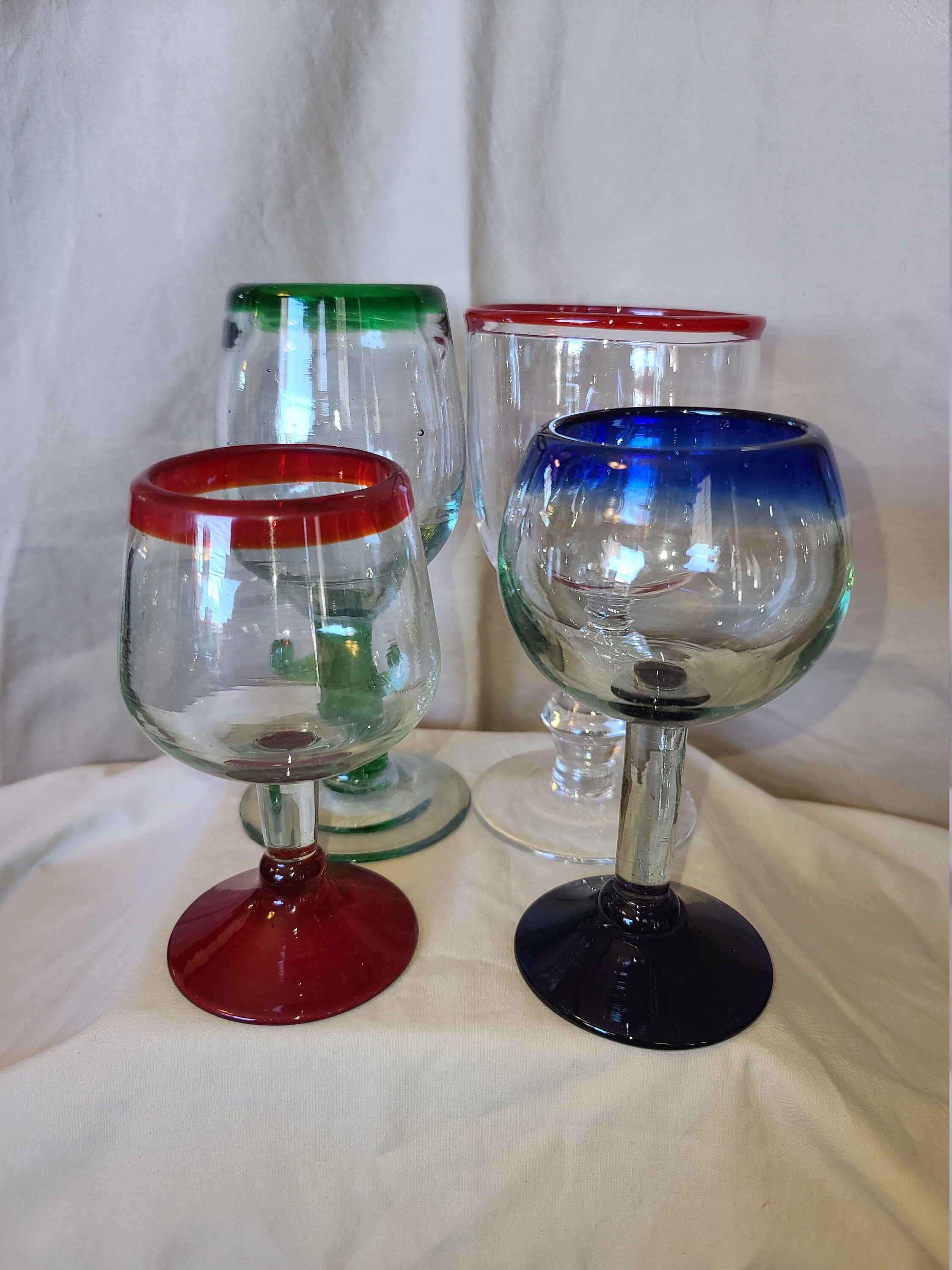 VINTAGE SET OF 4 Handblown Mexico Glasses Green Mexico Cactus Glass