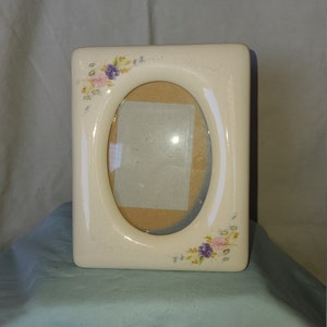 VINTAGE CERAMIC FLORAL picture frame vintage easel photo frame inlaid floral photo frame vintage photo frame