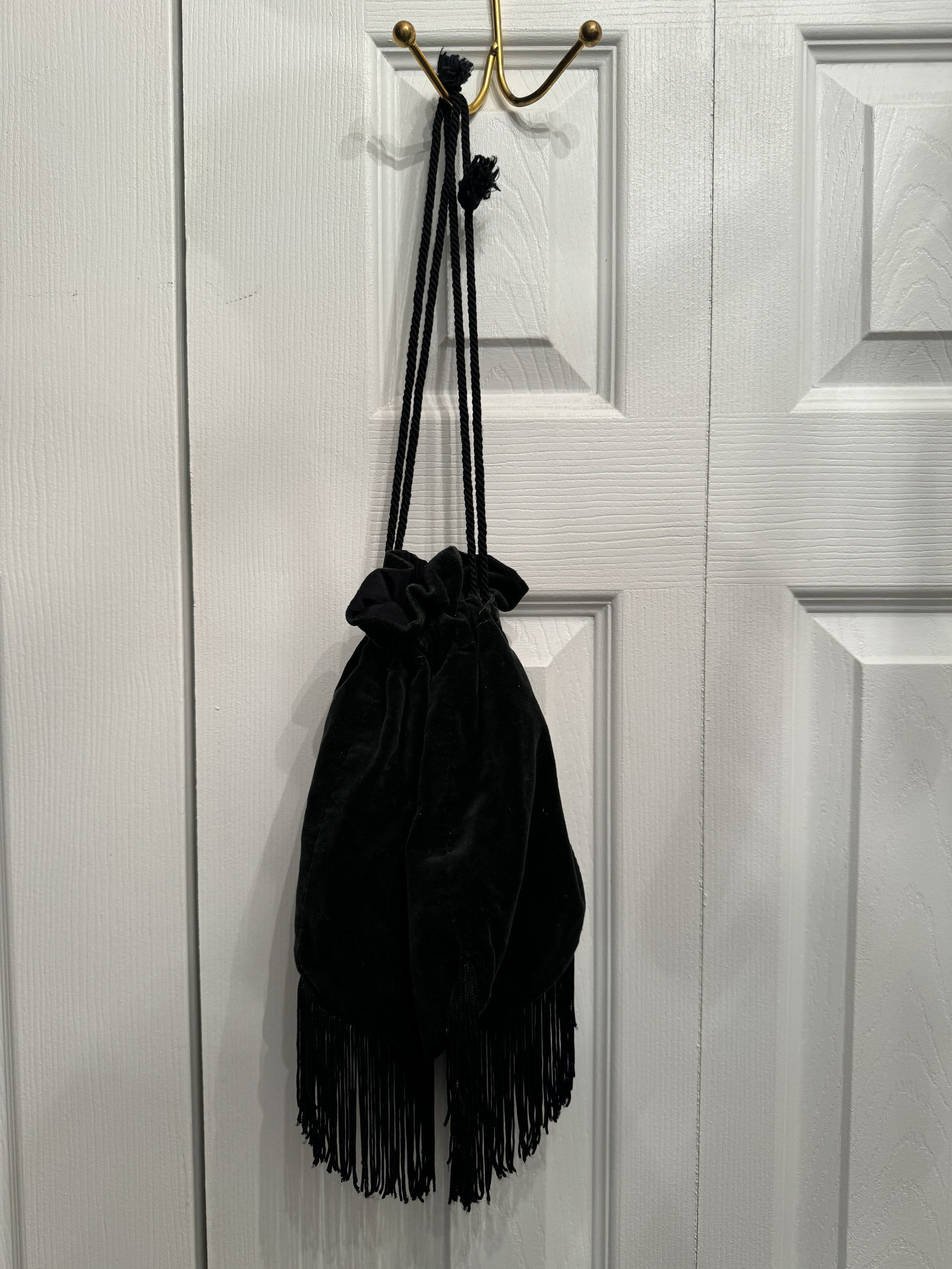 Black velvet drawstring evening bag hotsell