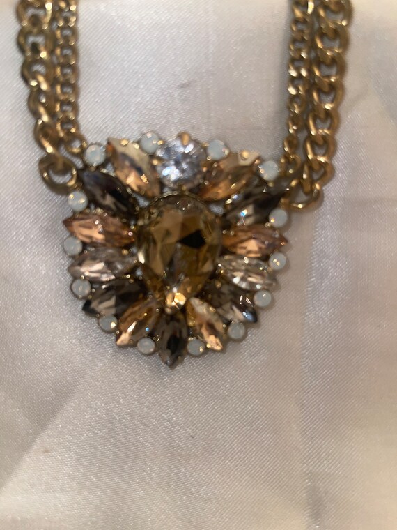 LOFT RHINESTONE MEDALLION on gold chain prong set… - image 4