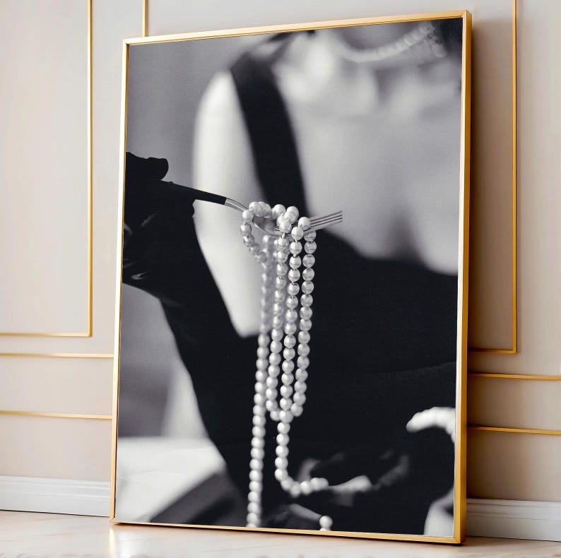 Vintage Fashion Print: Black and White Pearls Photo (Digital Download) image 7
