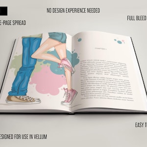 Könnte beinhalten: Ein doppelseitiges Buch-Mockup mit einer farbenfrohen Illustration eines Paares in Freizeitkleidung. Der Text "KAPITEL 1" und Beispieltext sind auf der rechten Seite sichtbar. Das Buch ist für die Verwendung in Pergament konzipiert.